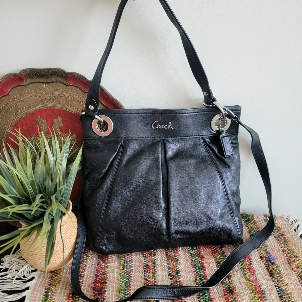 Coach Black Leather Satchel Bag Shoulder Crossbody Bag Convertible Purse